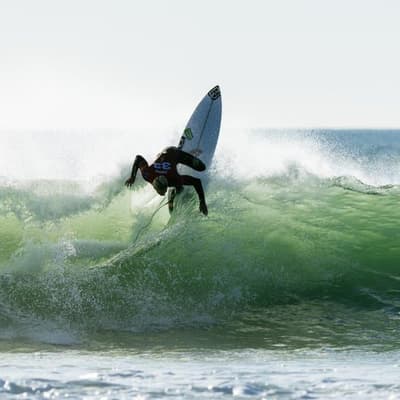 Aussie surf star makes early exit from NZ Open