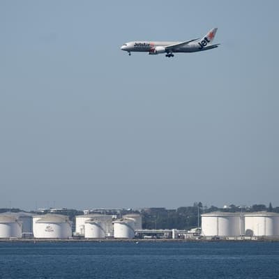 Australia secures more jet fuel shipments from China