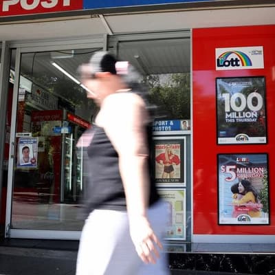Auditor casts eye over 'devious' 40-year lottery deal
