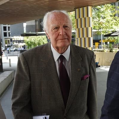 Former governor-general Peter Hollingworth dead at 91