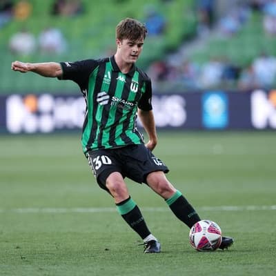 Uncapped teen joins Socceroos' World Cup train-on squad