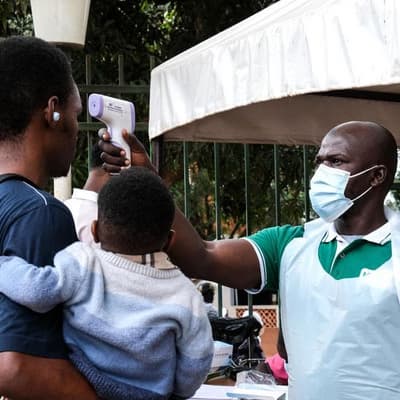 Ebola toll to grow after virus quietly spread for weeks