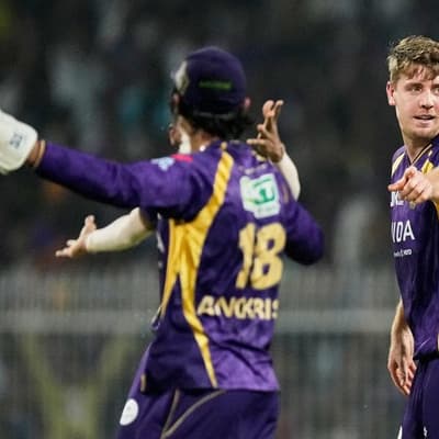 Green's best IPL bowling of season fires Kolkata charge