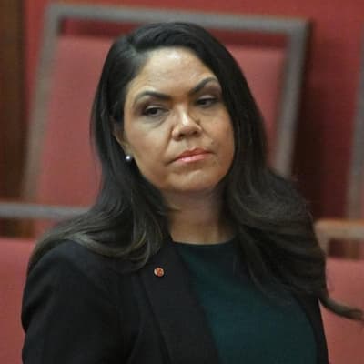 Liberal senator faces backlash over migrant discussion