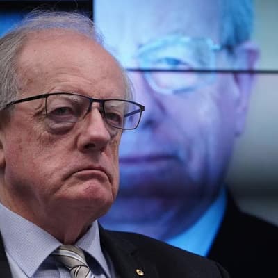 Early resignation of chief rocks corruption watchdog