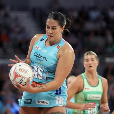 Mavericks fight off Fever in Super Netball thriller