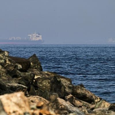 US says it disabled commercial ship heading to Iran