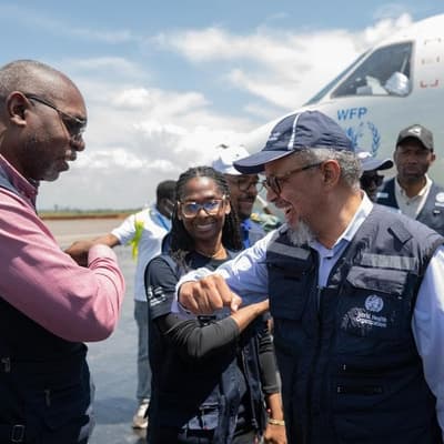 WHO chief urges safe burials in visit to DR Congo
