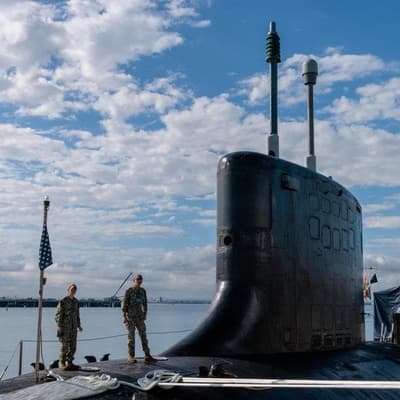 'Simpler' stopgap nuclear subs plan swaps new for used