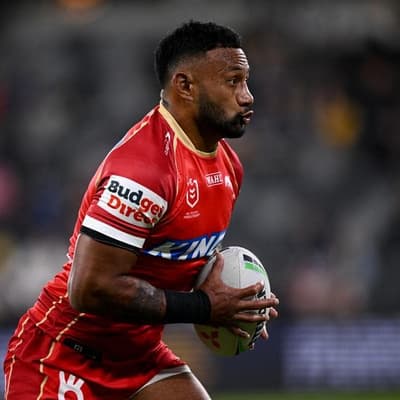 Sober for three years: Molo strikes new Dolphins deal