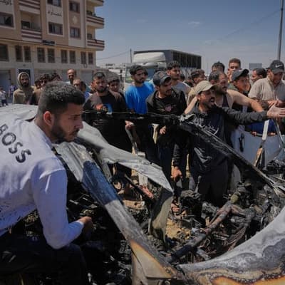 Israeli fire kills four people in Gaza, medics say