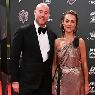 Ex-Carlton boss suffers legal loss in lewd photo battle
