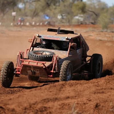 Big race in Red Centre revs up for golden anniversary