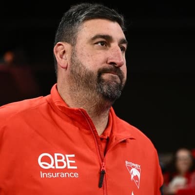 'Huge shoes': Swans great's high praise for coach
