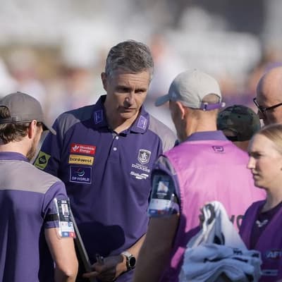 Freo fans urged to fire up as coach maintains focus
