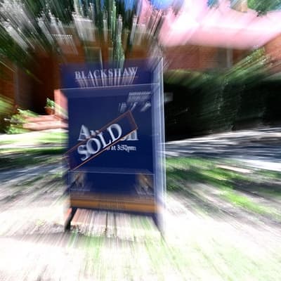 Cooling house market offers hope to first-time buyers