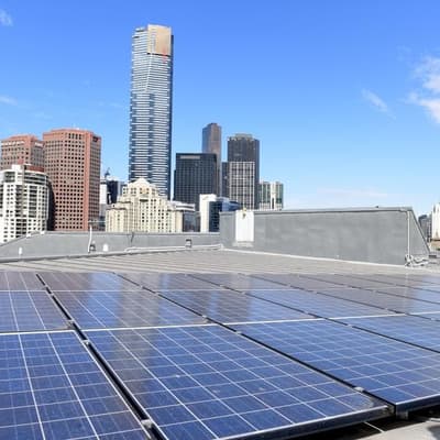 Businesses MIA on rooftop solar and battery revolution
