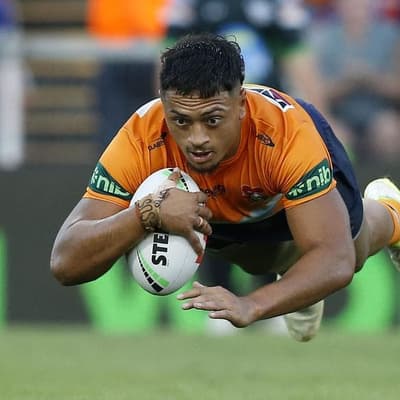 'Deeply ashamed': Knights ban forward for drink-driving