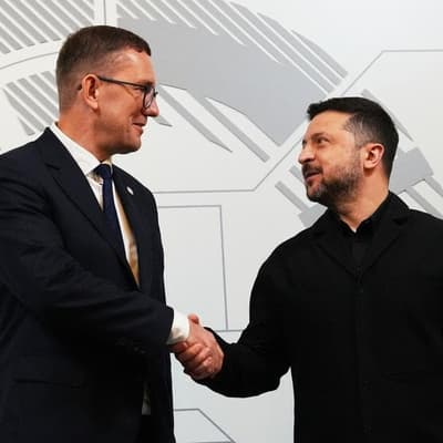 Zelenskiy at regional summit as drone friction hovers