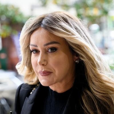 Miss Universe fashion designer cleared of blackmail