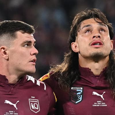Queensland grieve death of star prop's father