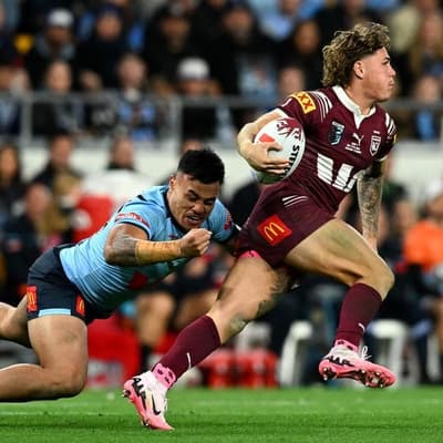 Maroons keep Blues in dark on 'Lightning' strike at MCG