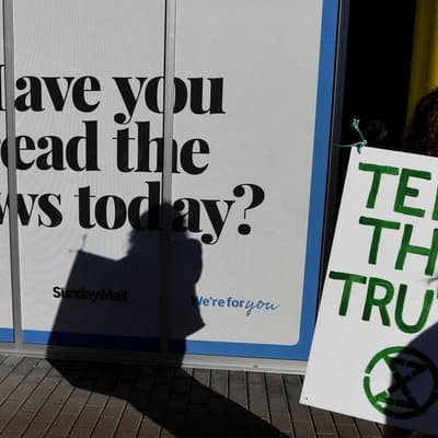 Australians among world's biggest online news consumers