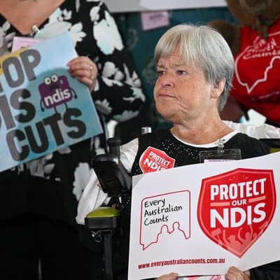 Final report into 'rubbish' disability reforms delayed