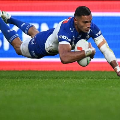 Bulldogs winger announces NRL retirement
