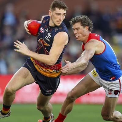 'Ultimate pro': Crows coach lauds Irishman's comeback