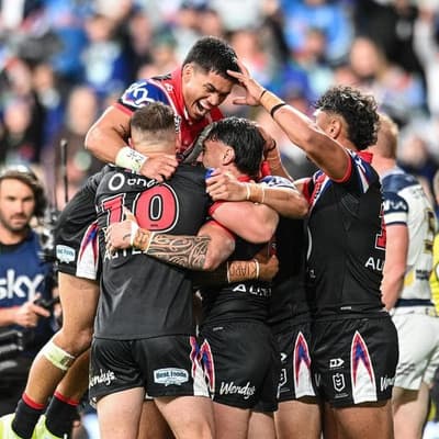 Origin hopeful injured in Warriors' win over Cowboys