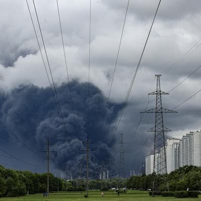 Moscow shoots down almost 60 drones, airports reopen