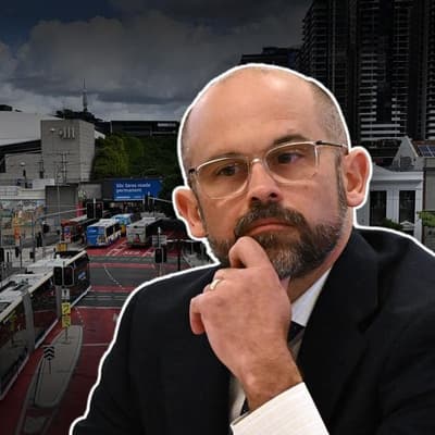 Record cash splurge ahead of state's high-stakes budget