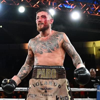 'Bite down and fight': bloodied Paro a champion again