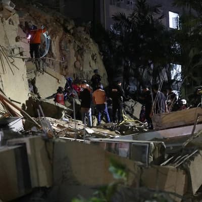 Thousands feared dead after major quakes hit Venezuela