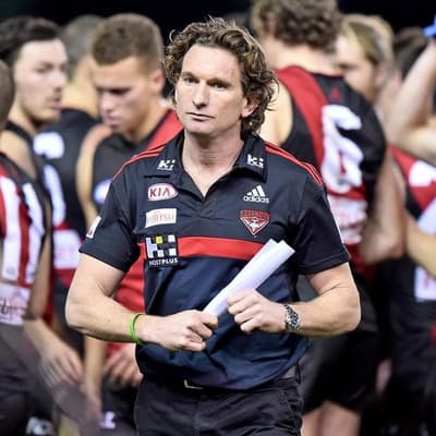 'Detailed process': Bombers go in-house to pick coach