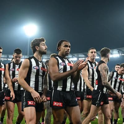 Coach plays down niggle as Magpies do a ton of damage
