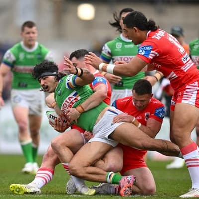 Savage sparks ragged Raiders despite controversial call