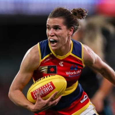 'I had no choice': concussion forces AFLW great to quit