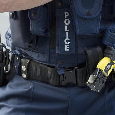 Teen sentenced for drunken knife assaults on police