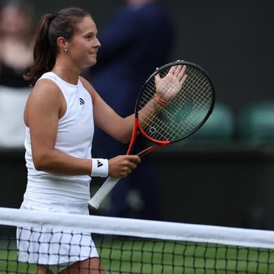 Kasatkina sets up Wimbledon showdown with Osaka