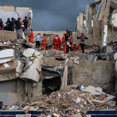 Venezuela's toll from twin earthquakes rises to 2295
