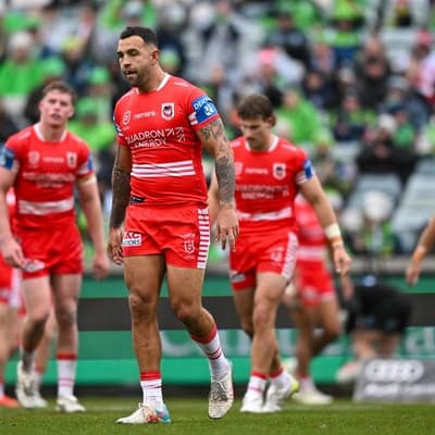 Bunker change urged as Dragons look to avoid history