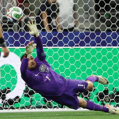 Socceroos 'keepers didn't see shootout switch-up coming