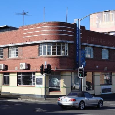 Sudden closure of pubs and clubs 'deeply disappointing'