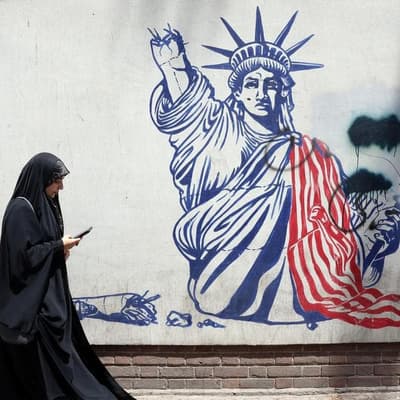 US and Iran exchange fire across Gulf, threatening deal