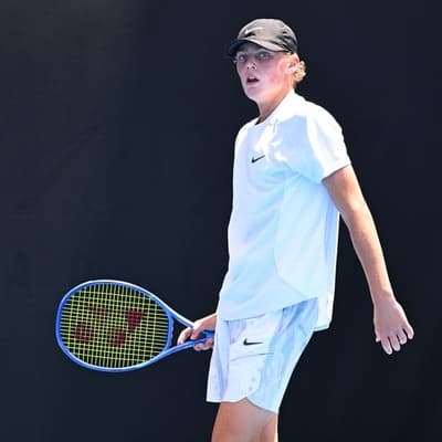 Son of a gun cruises again at Wimbledon