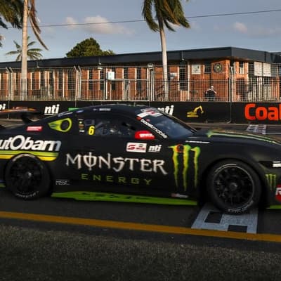 Waters sprints to Townsville win, new Supercars leader