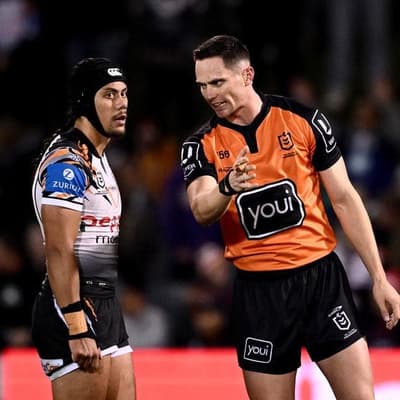 Luai sideshow adds to Tigers' woes in loss to Warriors