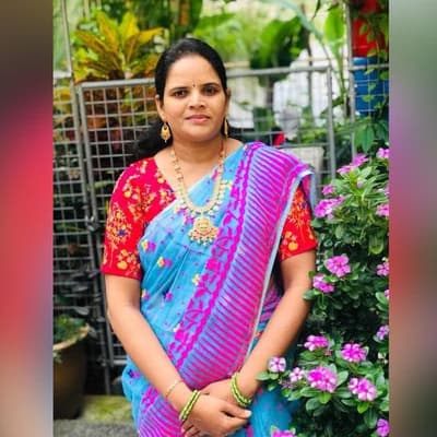 Woman fatally stabbed remembered as 'loving mother'